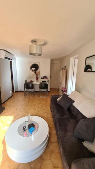  Maison à louer 2 pièces 44 m² Six fours les plages
