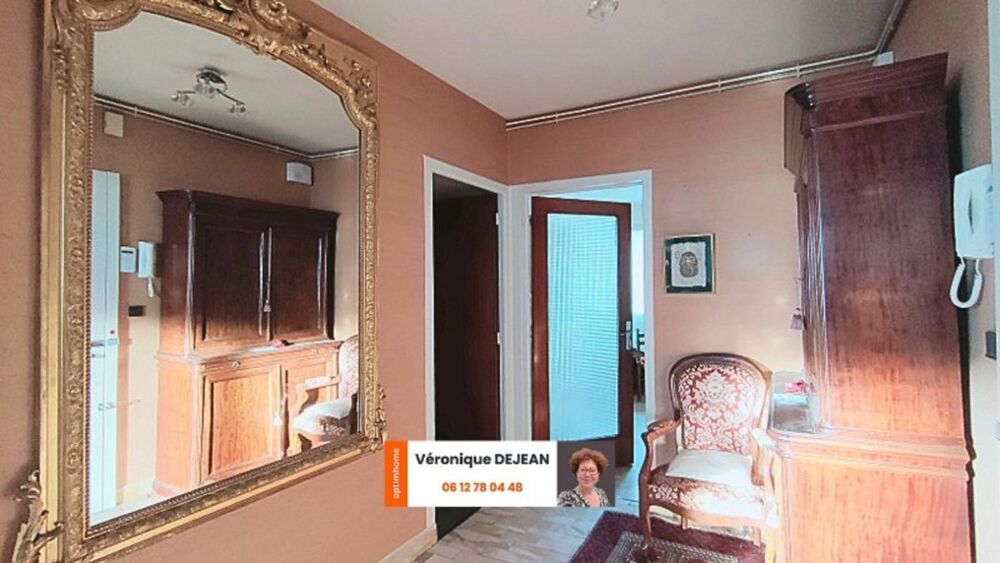 Appartement T4102 m²3 parkings, balcon,ascenseur-Centre-ville Clermont-Ferrand (63)-Profession libérale