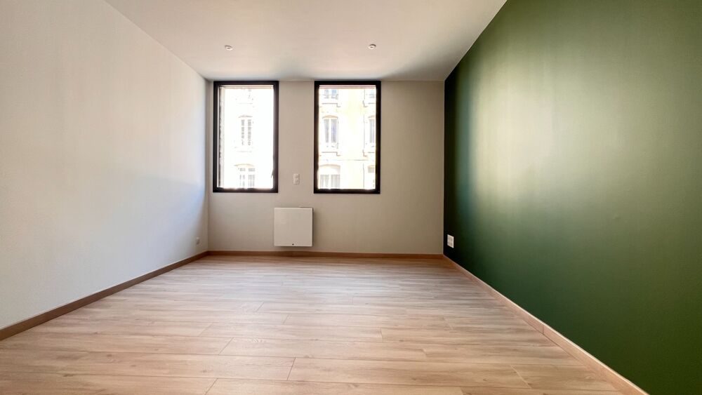 Vente Appartement Dpt Finistère (29), à vendre CROZON centre appartement T3 de 52 m² Habitable - Terrasse - Cave Crozon