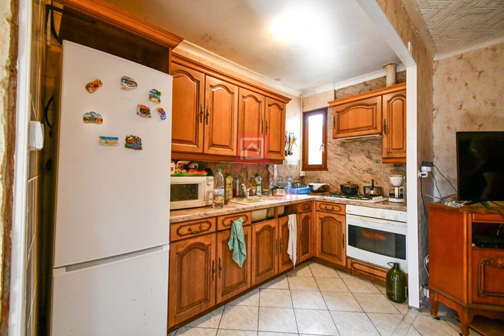 À VENDRE MAISON INDIVIDUELLE AVEC JARDIN, VÉRANDA ET GARAGE À TREMBLAY-EN-FRANCE