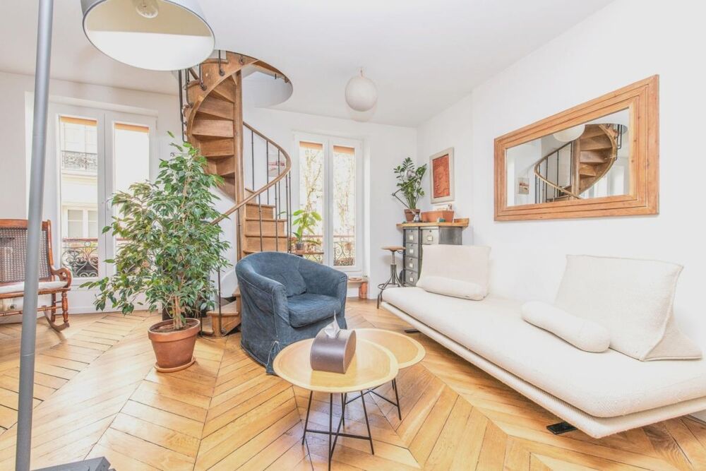 Vente Appartement Cœur de la butte Montmartre - Appartement duplex 3 pièces Paris 18