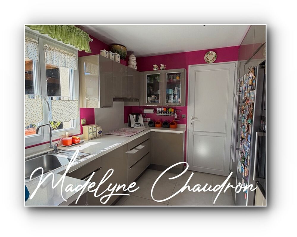 A VENDRE LARDY BOURG 4 CHAMBRES VIE DE PLAIN PIED