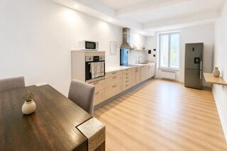  Maison à vendre 8 pièces 241 m²