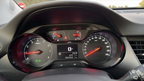Crossland 1.2 Turbo 82 Edition 2022 occasion 01120 Dagneux