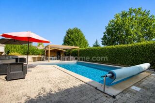 Villa à vendre 7 pièces 179 m²