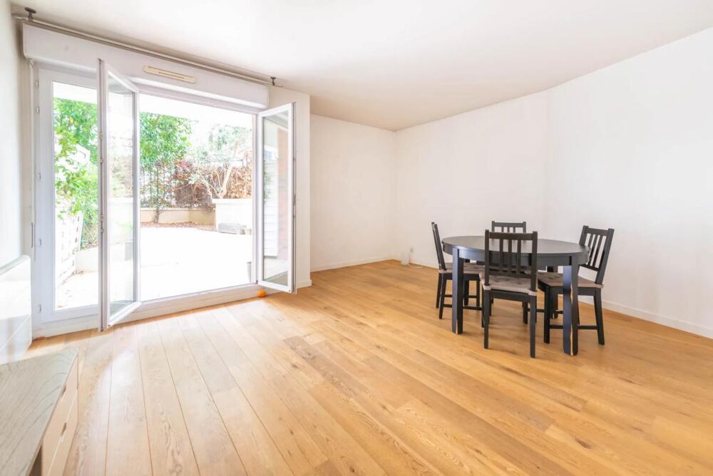 Suresnes - 49m² - appartement T2 - Terrasse / jardin - parking - cave
