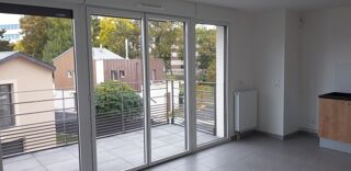  Appartement à louer 3 pièces 58 m²