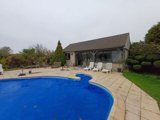  Maison � vendre 8 pi�ces 243 m�