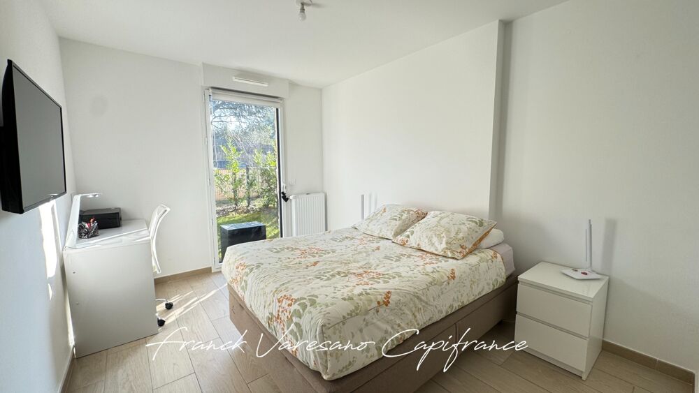 Vente Appartement NOISY-LE-ROI – APPARTEMENT AVEC JARDIN, TERRASSE ET DOUBLE PARKING – DISPONIBLE IMMÉDIATEMENT Noisy le roi