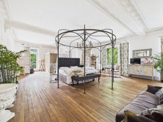  Immeuble � vendre 15 + pi�ces 1400 m�