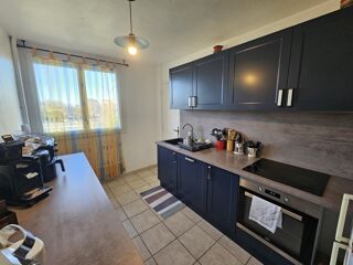  Appartement � vendre 4 pi�ces 74 m�