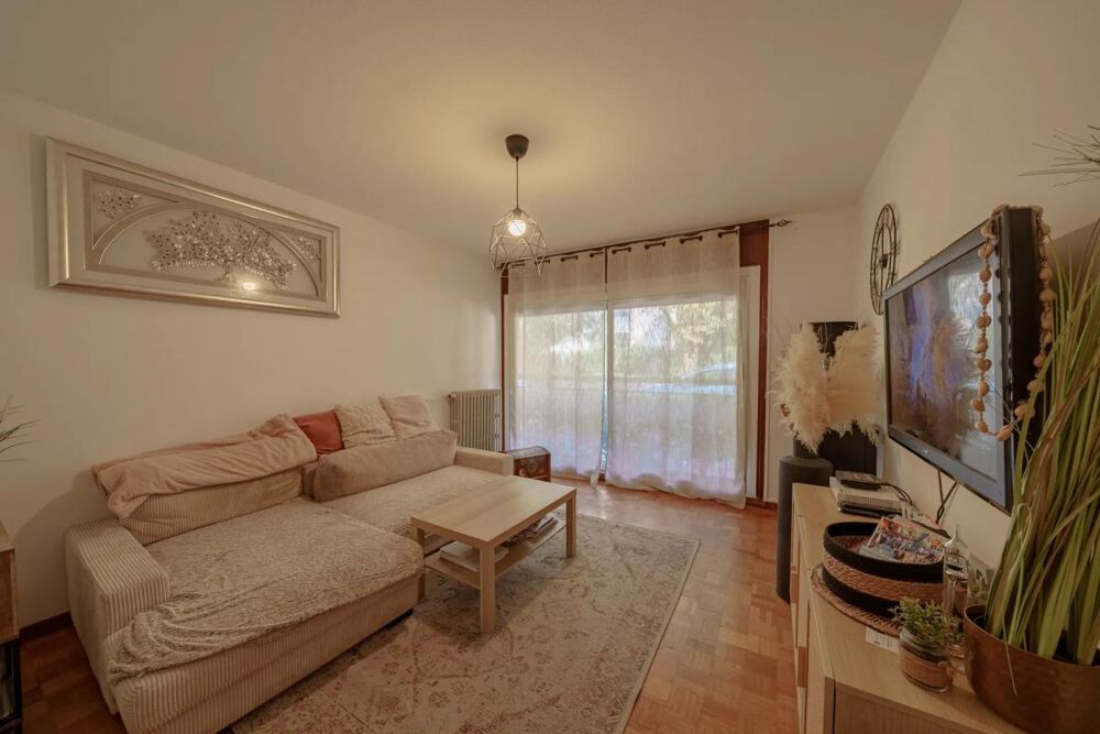 Vente Appartement Luminosité et calme pour ce T3 à Marseille Marseille 13