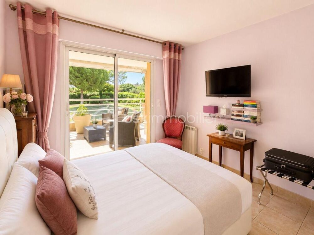 Vente Appartement ANTIBES – APPARTEMENT 4 PIÈCES 87 m² – TERRASSE 30 m² – DOUBLE GARAGE – CALME – PISCINE Antibes