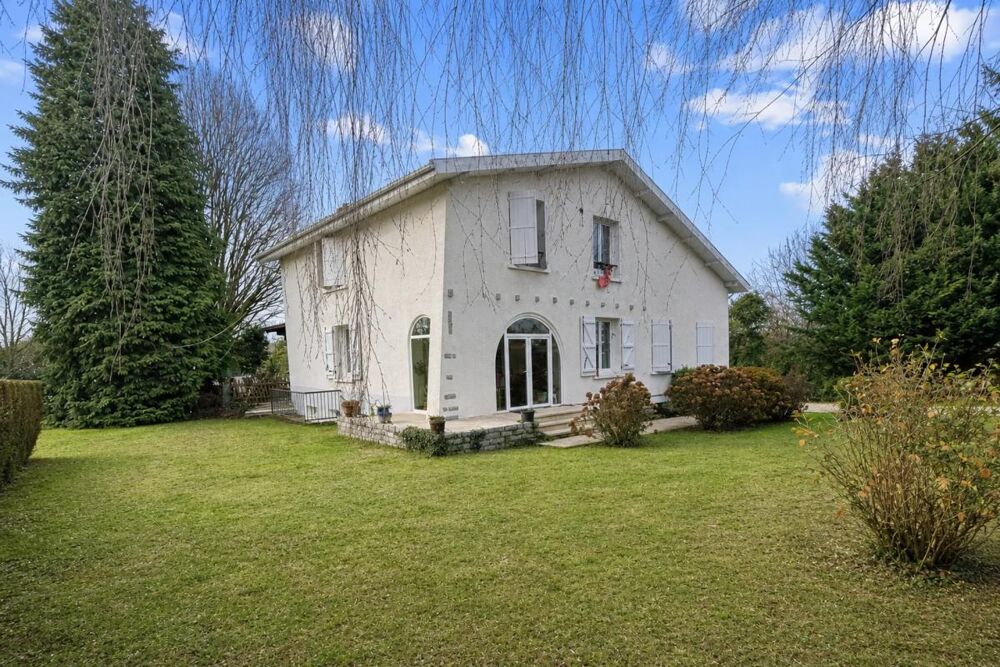Maison familiale lumineuse à Cussac