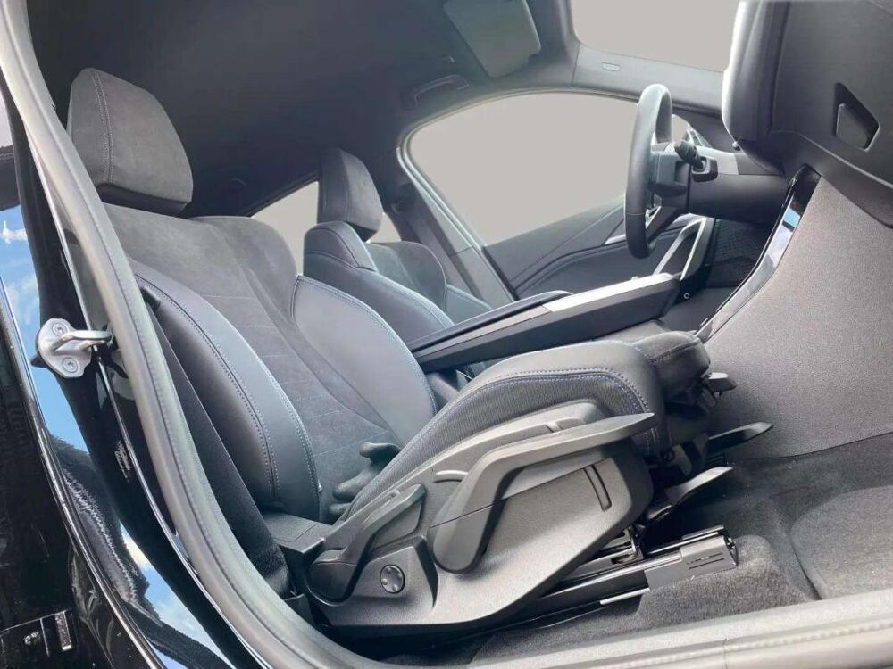 iX1 eDrive20 • M Sport 204ch Attelage 2023 occasion 33600 Pessac