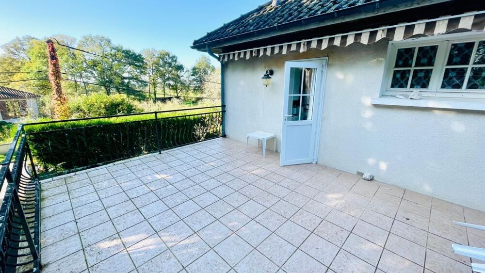 Vente Maison Maison Familiale sur terrain de 1385 m2, surface au sol de 191m2 Magnac laval