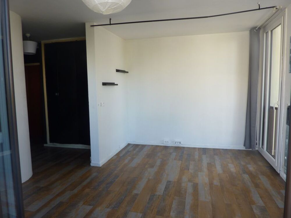 Location Appartement Studio de 34m2 à louer sur Élancourt Elancourt