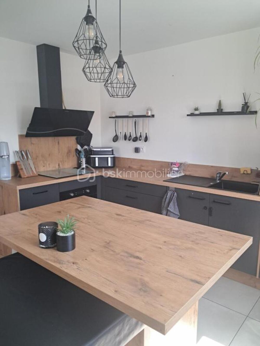 Vente Maison Villa neuve de plain pied avec 3 chambres située dans une impasse sur un terrain clôturé et arboré Cazouls les beziers