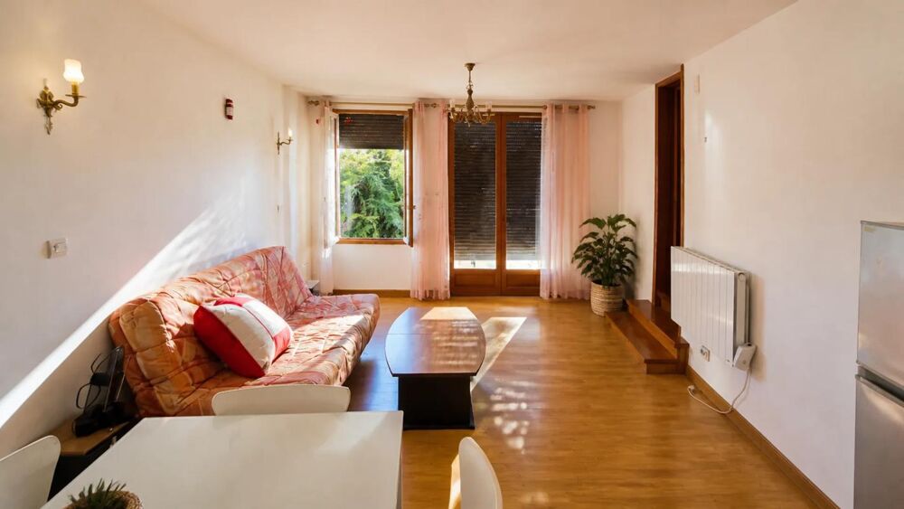 Vente Maison Maison de 8 pièces de 180 m² divisée en 4 appartements Bagnoles de l orne normandie