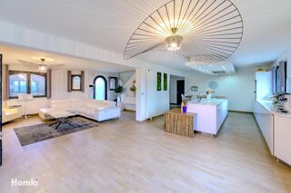  Maison  vendre 6 pices 240 m