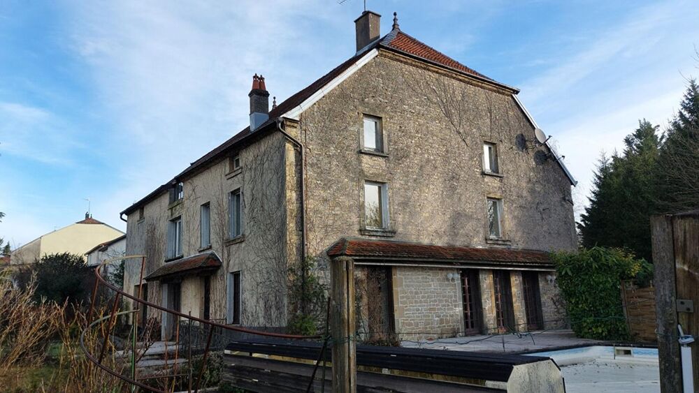 Maison Polaincourt Et Clairefontaine 10 pièce(s) 331 m2 jardin, piscine