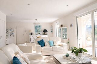  Maison à vendre 6 pièces 179 m²