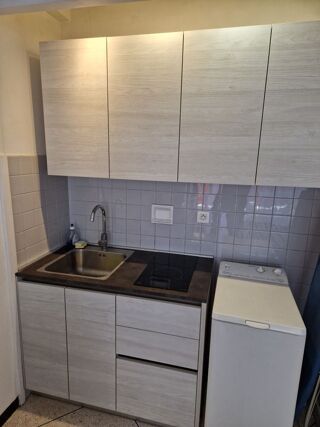  Appartement à louer 1 pièce 22 m² Nice