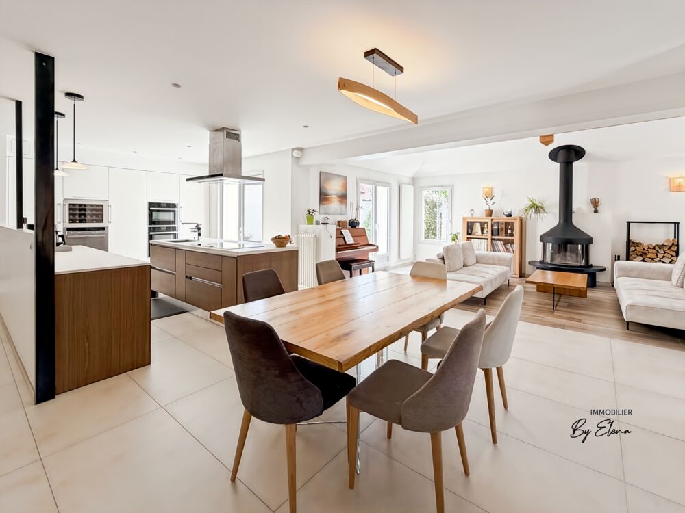 Vente Villa Villa d'architecte rénovée – Golf de Bussy – Plain-pied – 5 chambres – RER A à pied - Bussy-Saint-Georges - à vendre Bussy saint georges