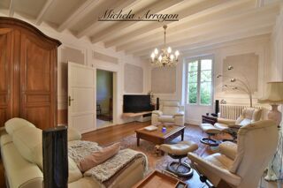  Propriété/château à vendre 6 pièces 240 m²