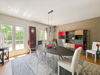  Maison � vendre 6 pi�ces 235 m�