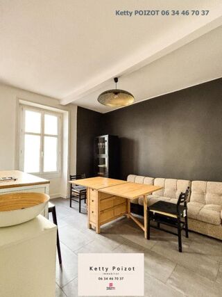  Appartement à louer 3 pièces 52 m²
