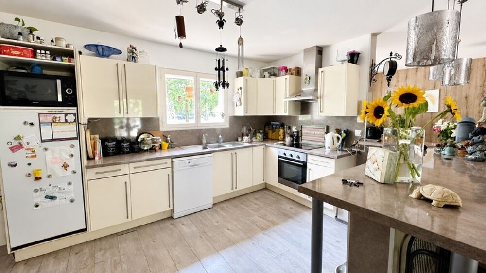 Dpt Gironde (33), à vendre MARTIGNAS SUR JALLE maison 126m² - Terrain 571m²
