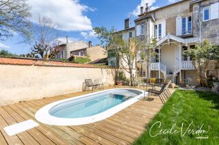  Maison à vendre 8 pièces 200 m²