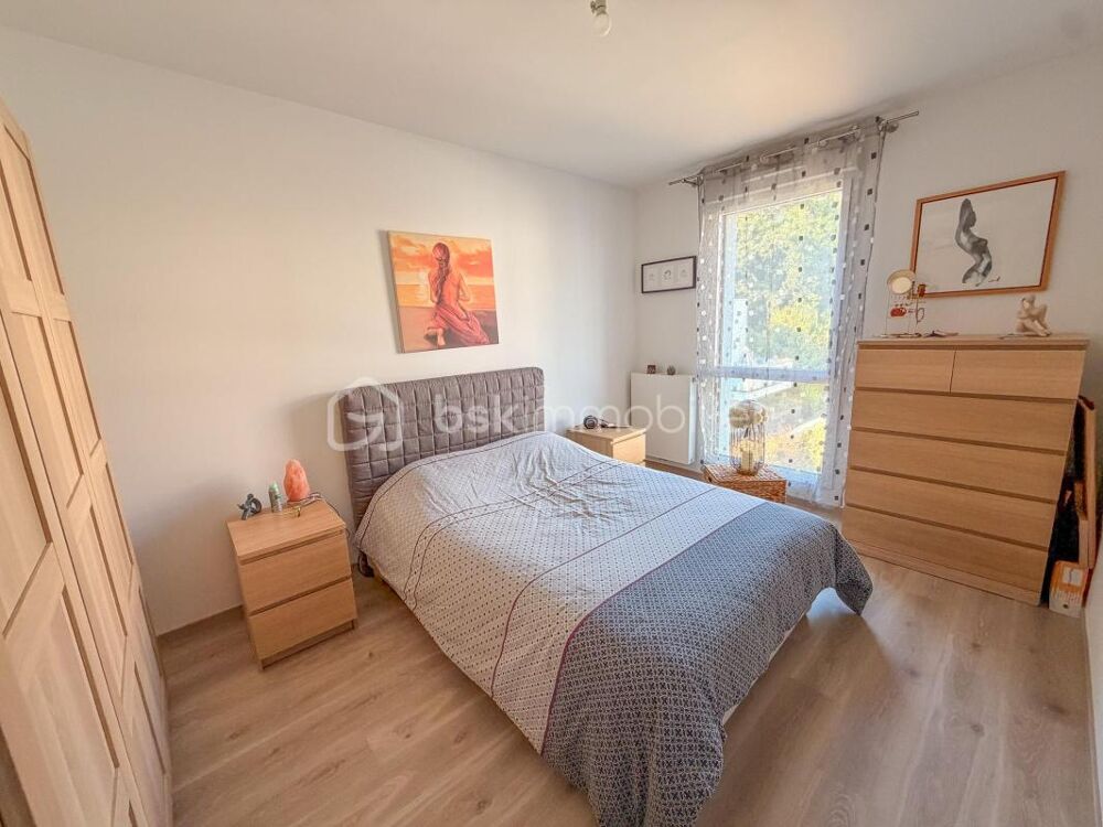 ARRADON - Appartement de standing de 66 m2 avec balcon Ouest de 16 m2 et garage