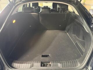 Arkana LJH) E-TECH 1.6 i 16V GPF 145 Hybrid S&S 94 cv Bo&icirc;te auto IN 2021 occasion 85190 Venansault
