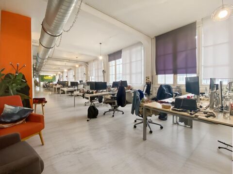 A louer bureaux style loft aux pieds de la place République 19073 75011 Paris