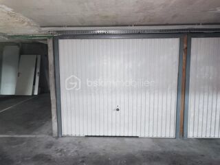  Parking / Garage � vendre 12 m�