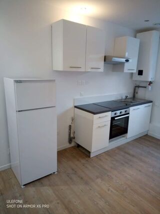  Appartement à louer 2 pièces 30 m²