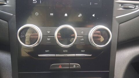 M&eacute;gane 1.6 E-Tech 160 Hybrid BVA6 Business 2022 occasion 92800 Puteaux