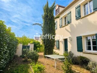  Maison � vendre 9 pi�ces 205 m�