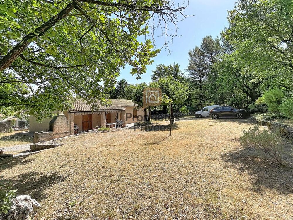 Villa T5 plain-pied 119 m², Terrain 1750 m², 4 chambres, Garage , Au calme , Saint-Maximin 83470