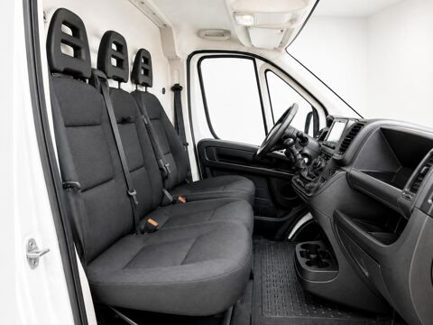 Ducato 2&deg; Main / 2.2L MJT 120cv Pack business L1H1 CLIM/REGUL/LIMIT 2023 occasion 60430 Abbecourt
