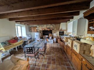  Propriété/château à vendre 6 pièces 180 m²