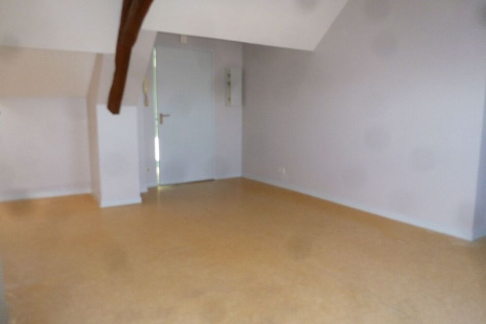 Location Appartement Appartement de 35m2 à louer sur Cérans-Foulletourte Cerans foulletourte