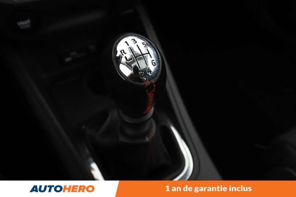M&eacute;gane Coup&eacute; 1.2 TCe Energy Intens 115 ch 2015 occasion 92130 Issy-les-Moulineaux