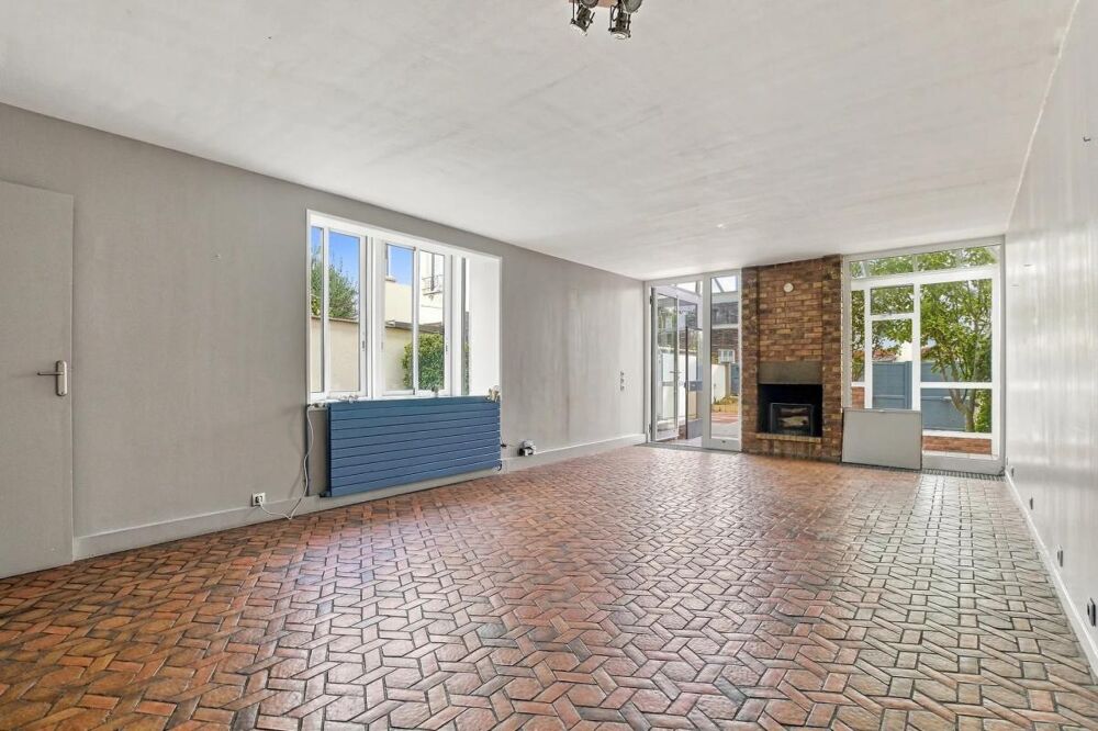 Vente Maison Maison de 6 pièces de 135 m² à Suresnes Suresnes