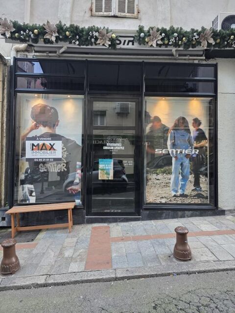 &Agrave; LOUER - LOCAL COMMERCIAL - AJACCIO HYPER CENTRE 24000 20000 Ajaccio