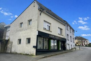  Immeuble à vendre 3 pièces 150 m²