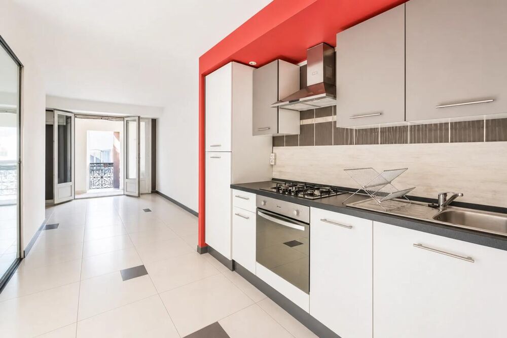 Maison de Ville Louée 6 Pièces avec Garage