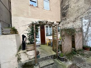 Immeuble à vendre 10 pièces 259 m² Le pont de beauvoisin